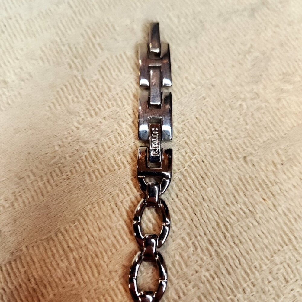 🌺 LADIES  RELIC WATCH  BY FOSSIL - Picture 5 of 6